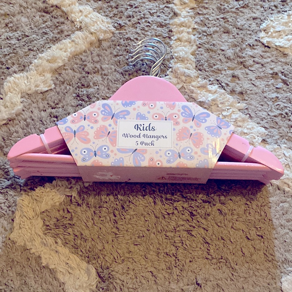 Kids 5 Pack Pink Wooden Hangers